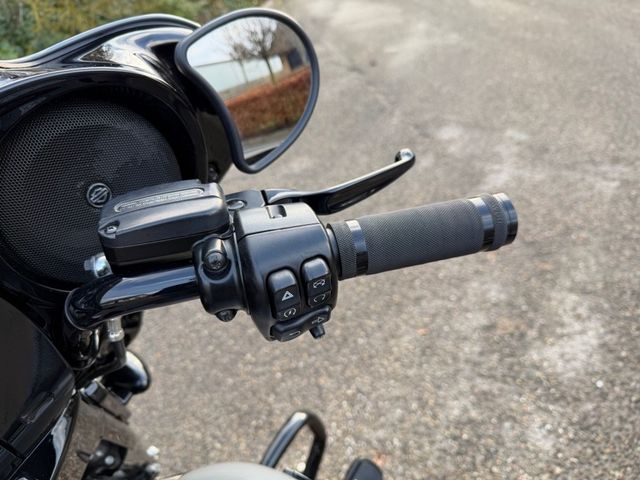 harley-davidson - street-glide-special-114