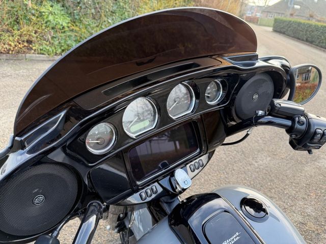 harley-davidson - street-glide-special-114