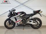 HONDA CBR 600 RR