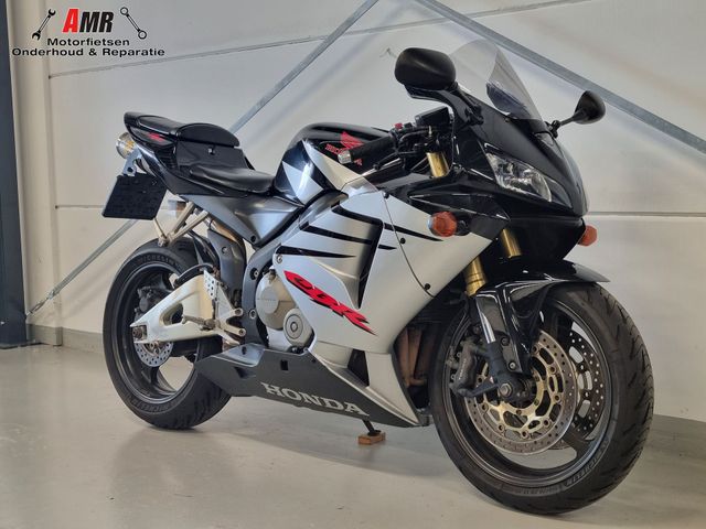 honda - cbr-600-rr