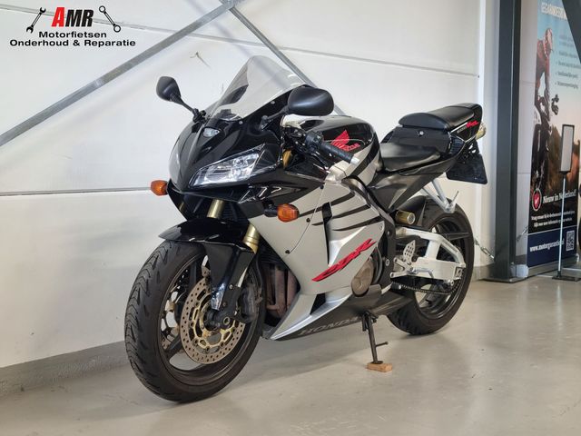 honda - cbr-600-rr
