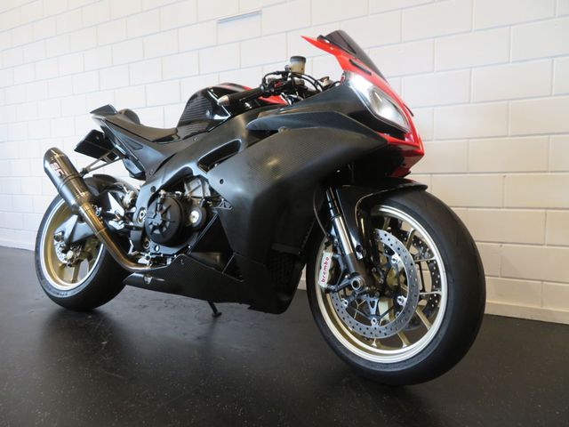 aprilia - rsv-4-1000-rr