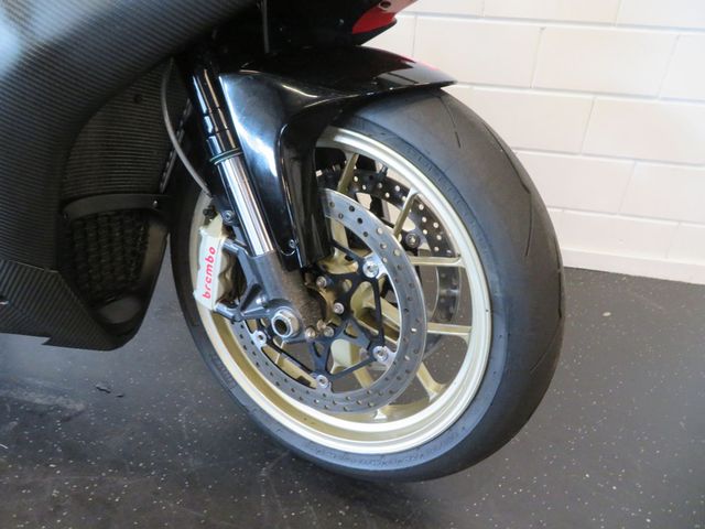 aprilia - rsv-4-1000-rr