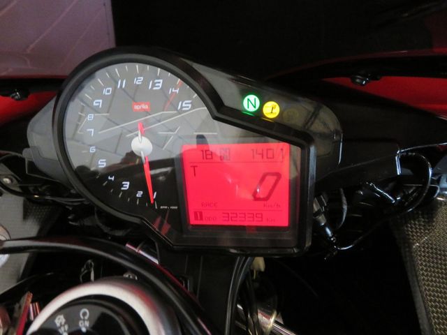 aprilia - rsv-4-1000-rr