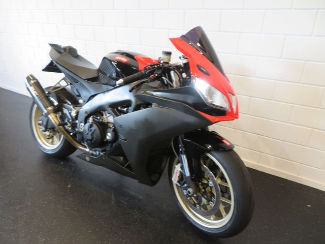 aprilia - rsv-4-1000-rr