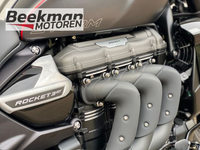 triumph - rocket-3-storm-gt
