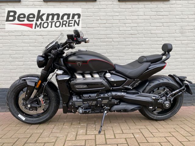 triumph - rocket-3-storm-gt