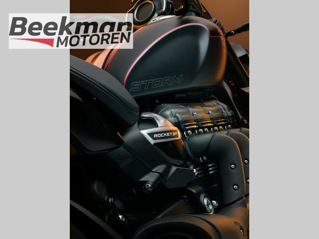 triumph - rocket-3-storm-gt
