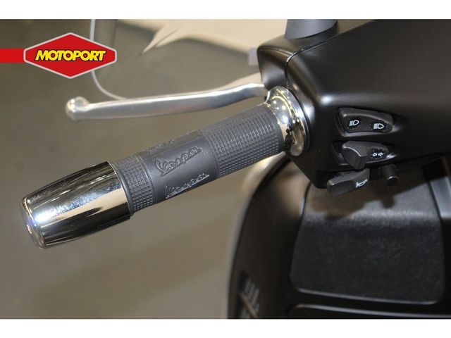 vespa - gts-300-super