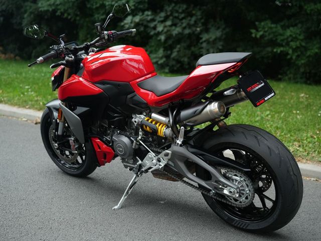 ducati - streetfighter-v2