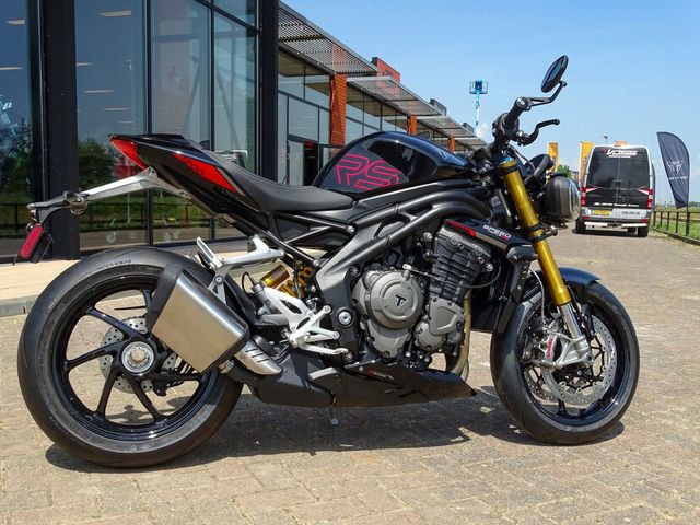 triumph - speed-triple-1200-rs