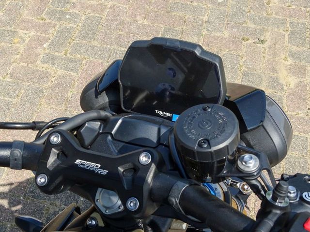 triumph - speed-triple-1200-rs