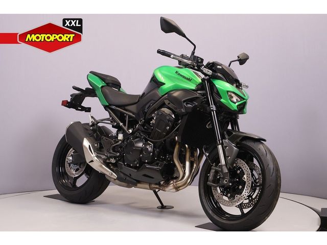 kawasaki - z900