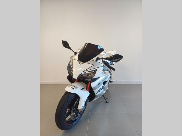 honda - cbr-1000-rr-fireblade
