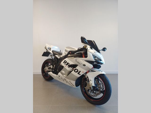 honda - cbr-1000-rr-fireblade