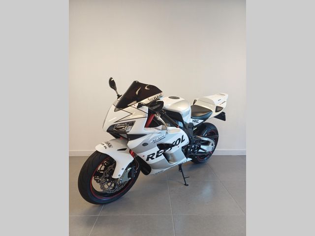 honda - cbr-1000-rr-fireblade