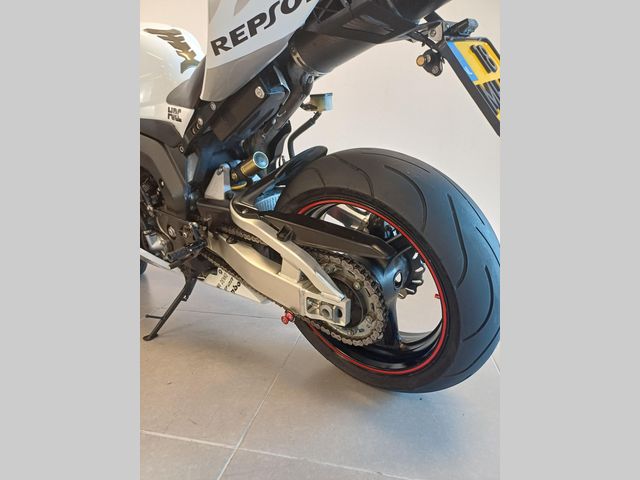 honda - cbr-1000-rr-fireblade