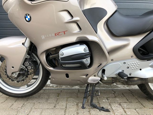 bmw - r-1100-rt