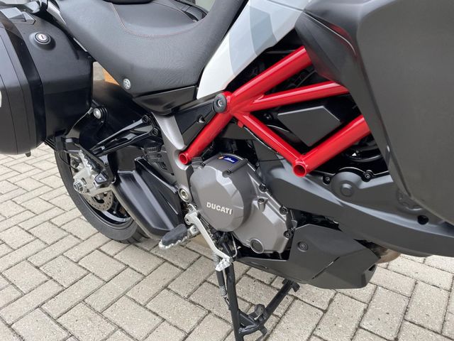 ducati - multistrada-950-s