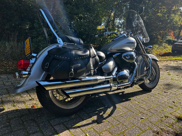 suzuki - vl-800-volusia