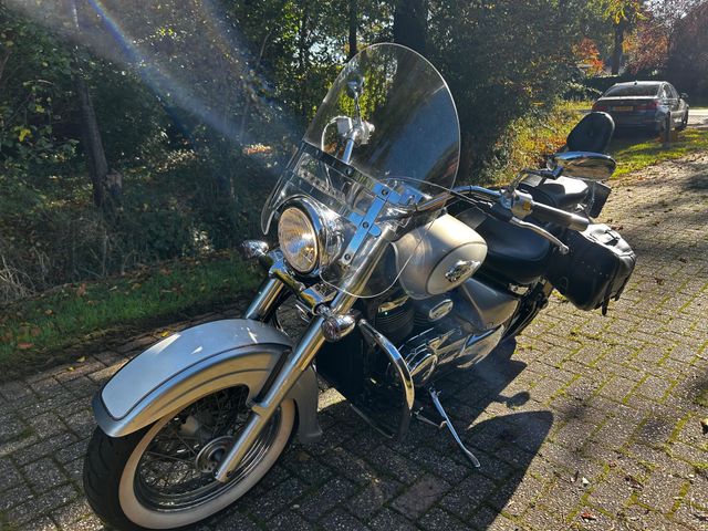 suzuki - vl-800-volusia