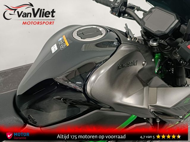 kawasaki - z900