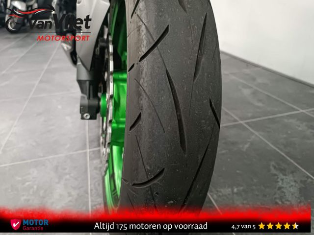 kawasaki - z900