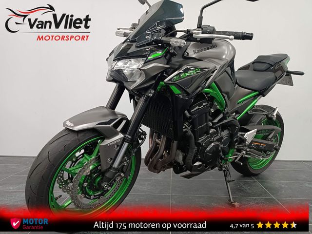 kawasaki - z900