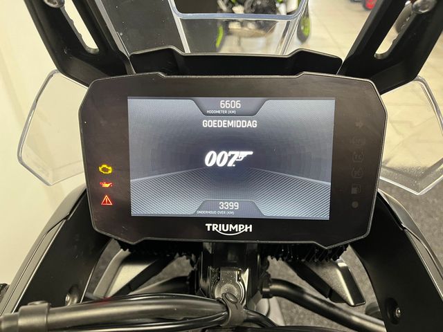 triumph - tiger-900-bond-edition