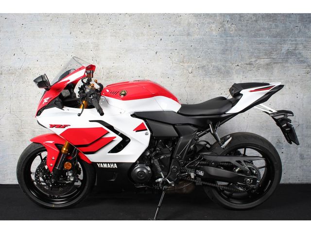yamaha - yzf-r7-world-gp-60th-anniversary