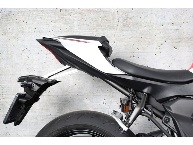 yamaha - yzf-r7-world-gp-60th-anniversary