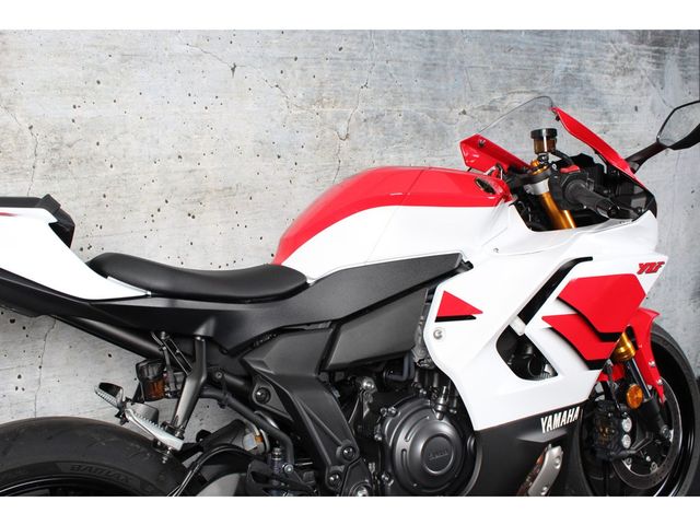 yamaha - yzf-r7-world-gp-60th-anniversary