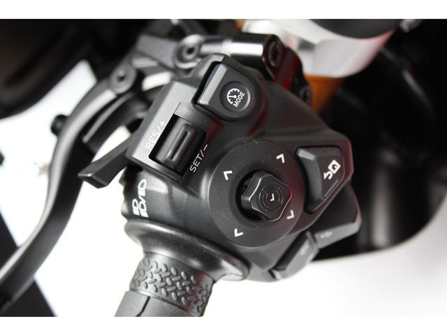 yamaha - yzf-r7-world-gp-60th-anniversary