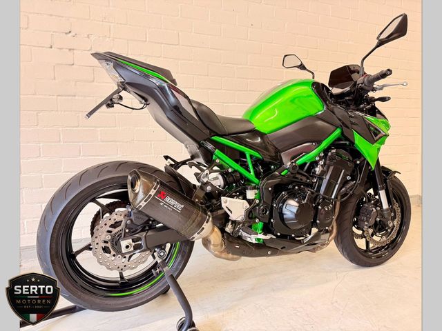 kawasaki - z900