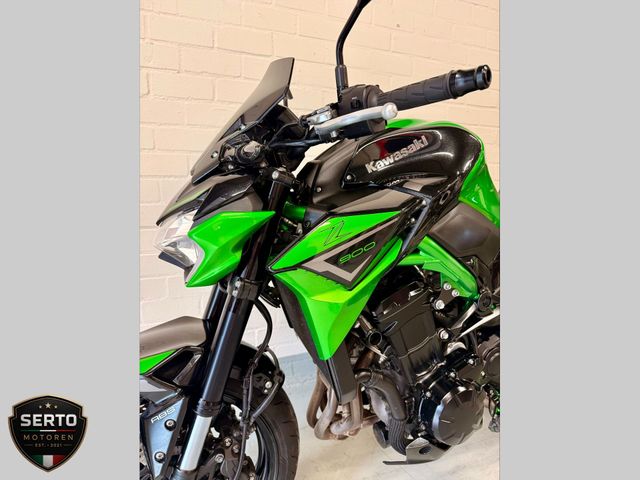 kawasaki - z900