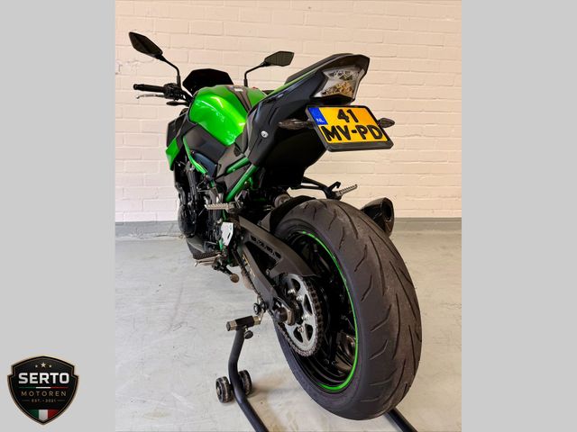 kawasaki - z900