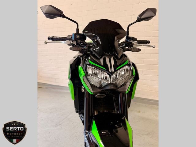 kawasaki - z900