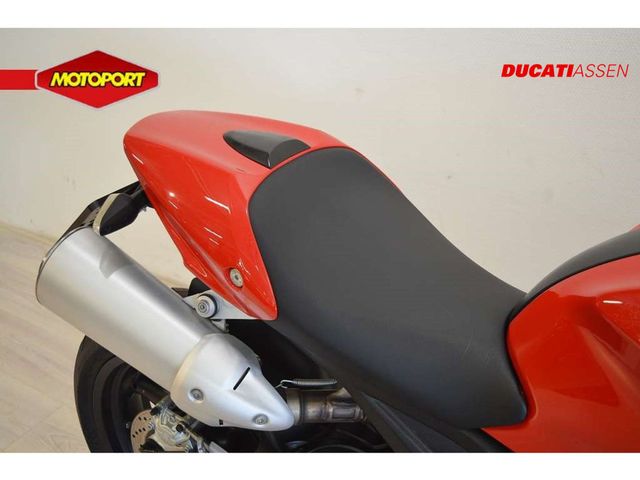 ducati - m-696