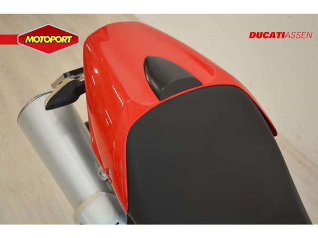ducati - m-696
