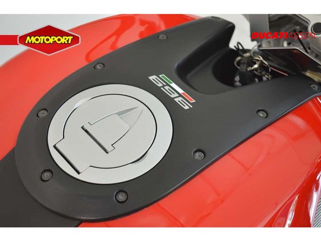 ducati - m-696