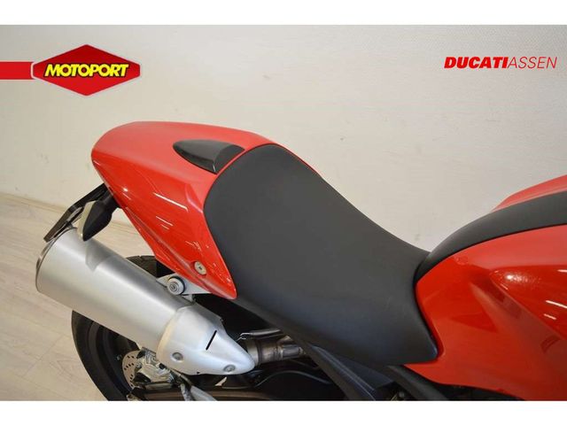ducati - m-696