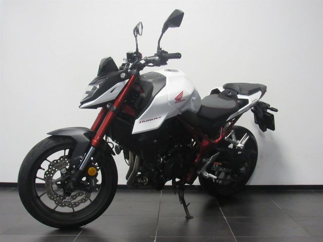 honda - cb-750-hornet