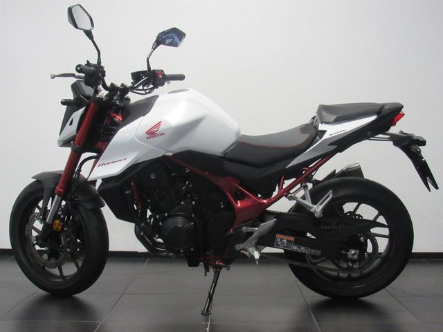honda - cb-750-hornet