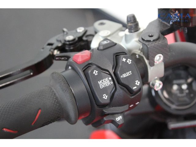 ducati - streetfighter-v4