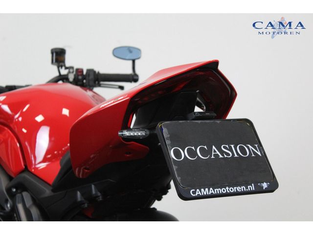 ducati - streetfighter-v4