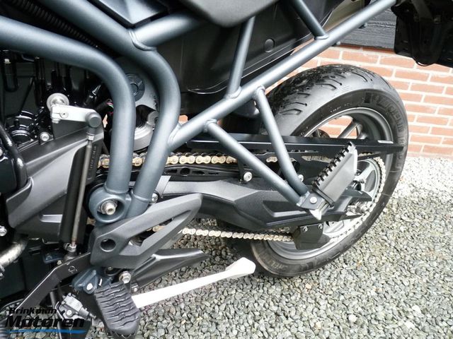 triumph - tiger-800-xr