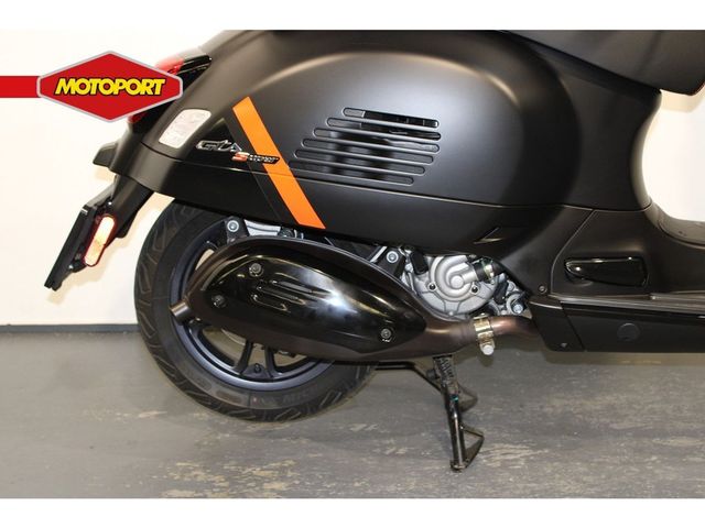 vespa - gts-300-super-sport