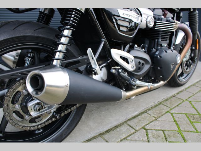 triumph - speed-twin-1200