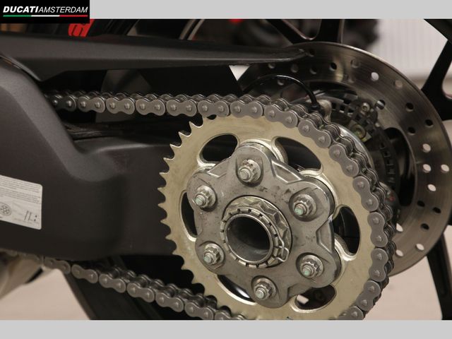 ducati - streetfighter-v4