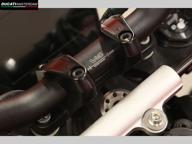 ducati - streetfighter-v4